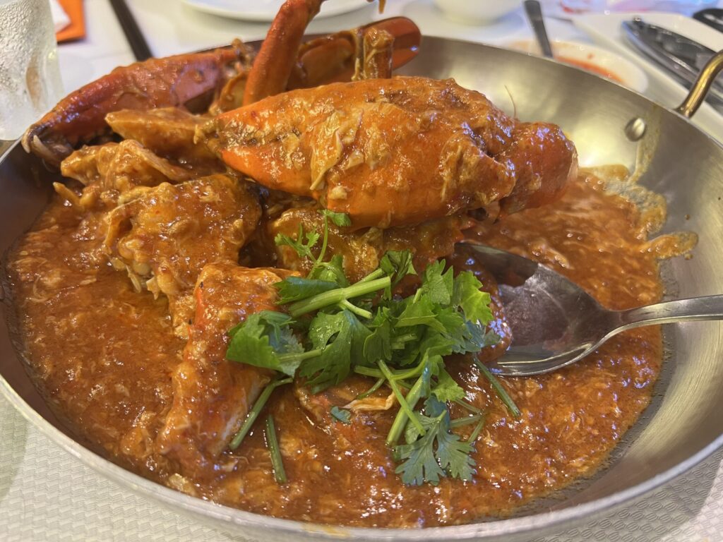 JUMBO Seafoodの名物「チリクラブ」