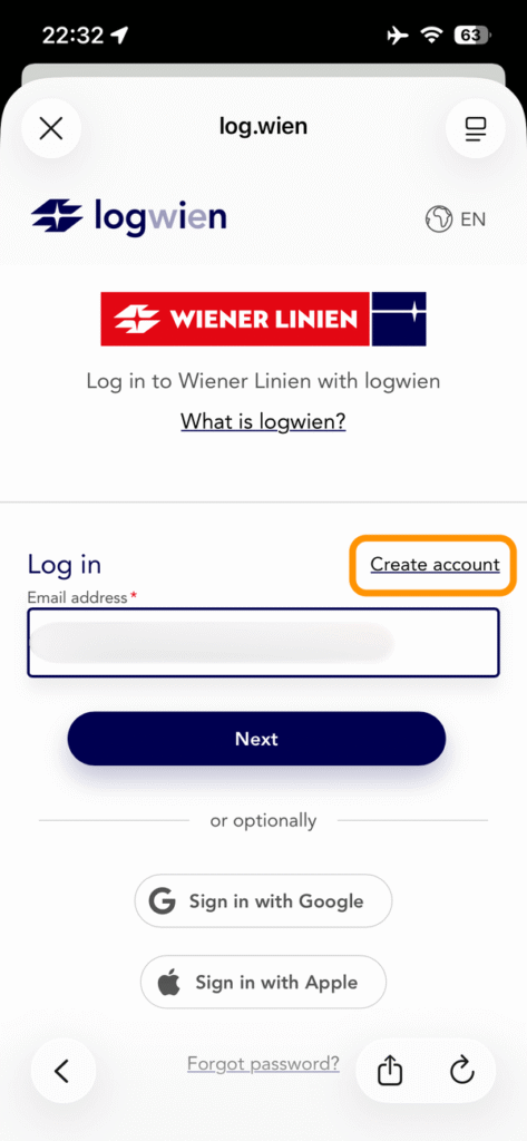 ログイン画面の「Create account」ボタン