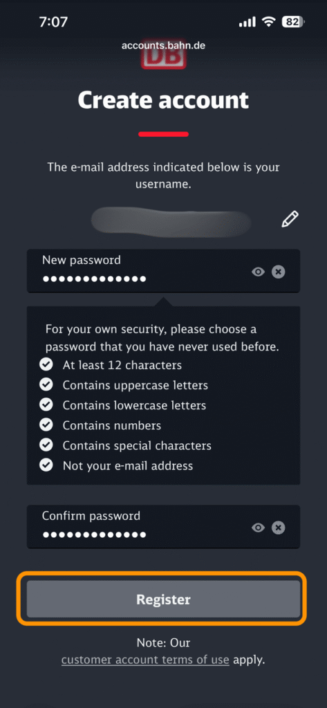 会員登録画面の「Register」ボタン