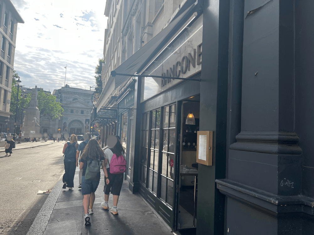「Bancone」Covent Garden店の外観