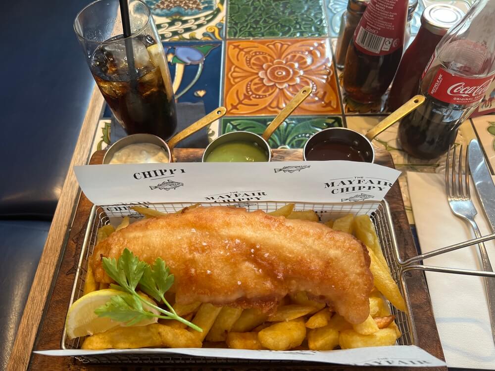 The Mayfair Chippyで頼んだ食事とドリンクメニュー