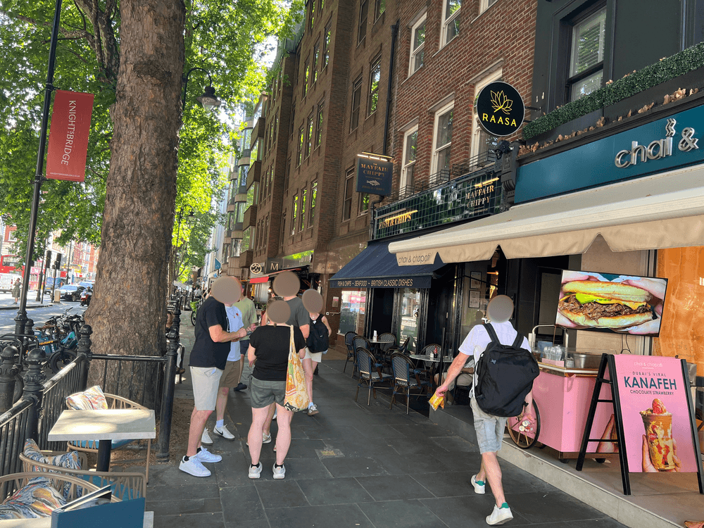 The Mayfair Chippy knightsbridge店の外観